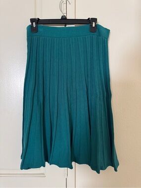 Teal Pleated Skirt